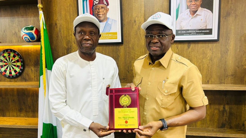 At the NIS Athletes Development Centre in Abuja, the Director General/CEO of the National Institute for Sports, Rt. Hon. Comdr. Philip Shaibu, received the President of the Nigeria Grassroot Sports Forum, FCT, Godwin Bamigboye, during a courtesy visit .